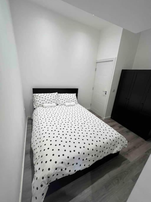 Stunning 3Br Maisonette In Brixton London Exterior photo